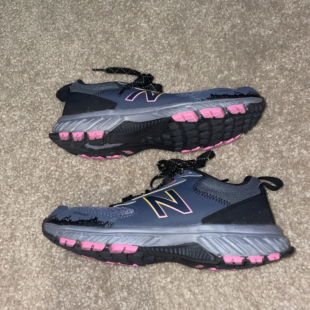 New Balance Womens 510 V5 Trail Running Shoes WT510CE5 Gray‎ Pink Sz 6.5